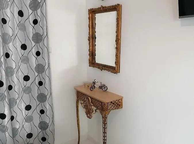 Jz E'bella Konukevi 3*