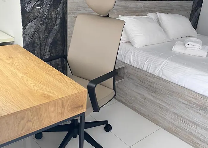 Jz E'bella Konukevi 3*